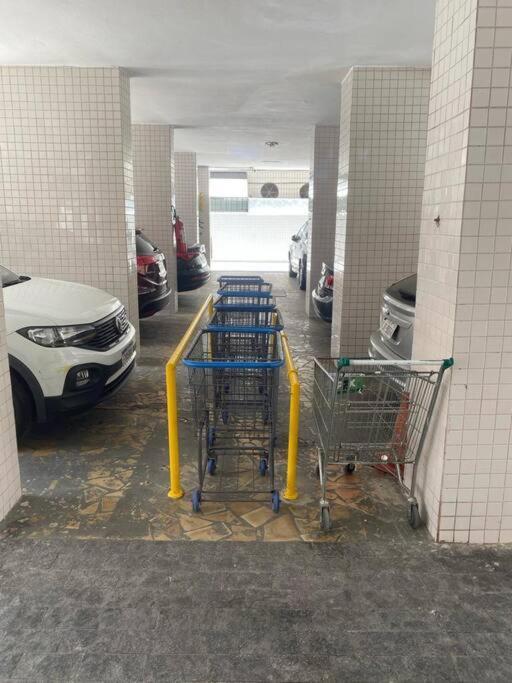 Recem Reformado Com Dois Com Ar Condicionado Santos (Sao Paulo)