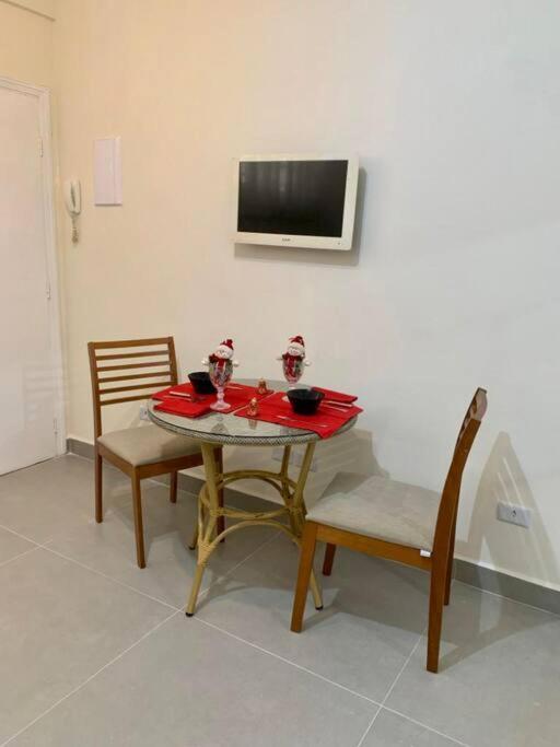 Recem Reformado Com Dois Com Ar Condicionado Apartment